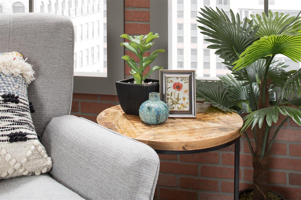 Side Table Decor